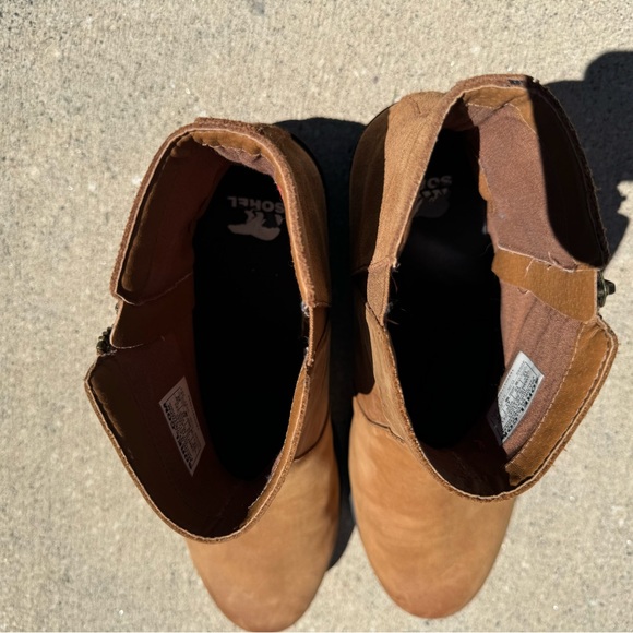 Sorel booties - Picture 4 of 5